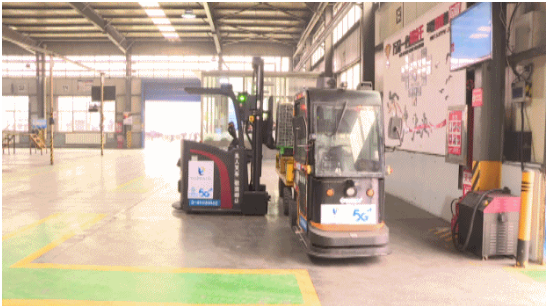 看5G“智慧工廠”如何提高工作效率！